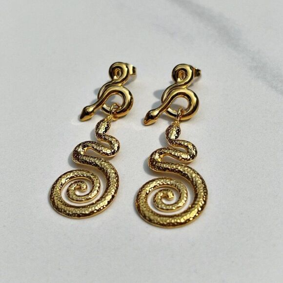 New! “Federica” Swirl Drop Gold Drop Earrings - Picture 1 of 4